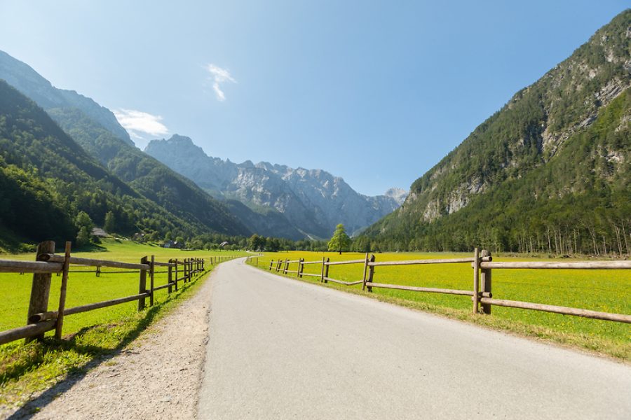 EXPERIENCE SLOVENIA THE STORY OF A GREEN COUNTRY